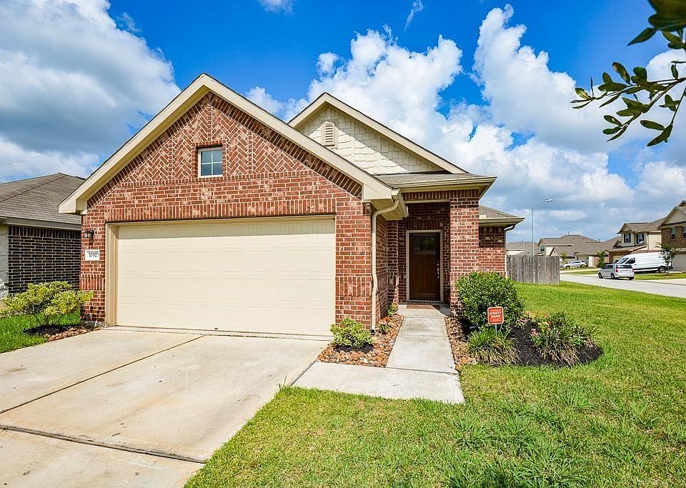 1st image of 10923 Capstone Dr
