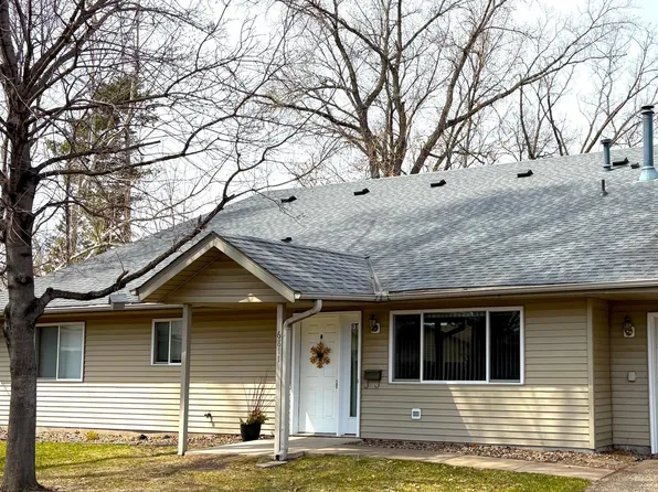 6811 York Pl N #4, Brooklyn Center, MN 55429