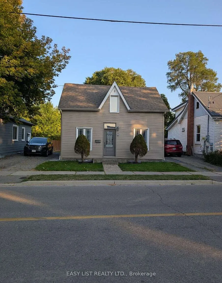 3 bed, $3,395 — Photo 1