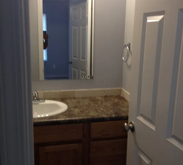 527 Pool Street - Green Units — Photo 12