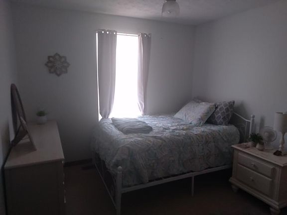 5th image of 1231 Holly Forge Dr
