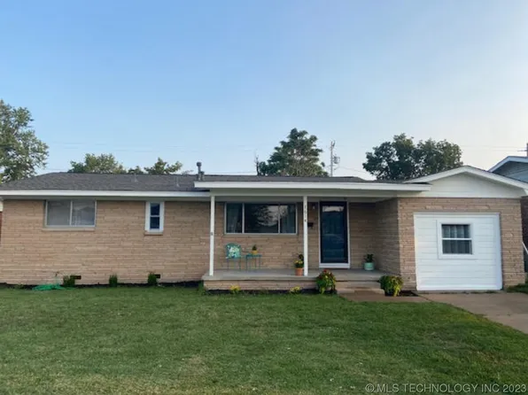 7614 E 21st St S, Tulsa, OK 74129