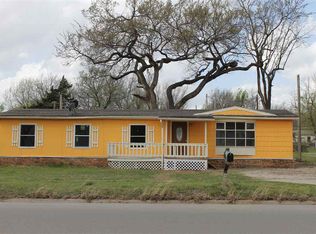 711 N 6th St, Perry, OK 73077