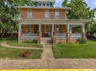 403 Jefferson St, Sainte Genevieve, MO 63670