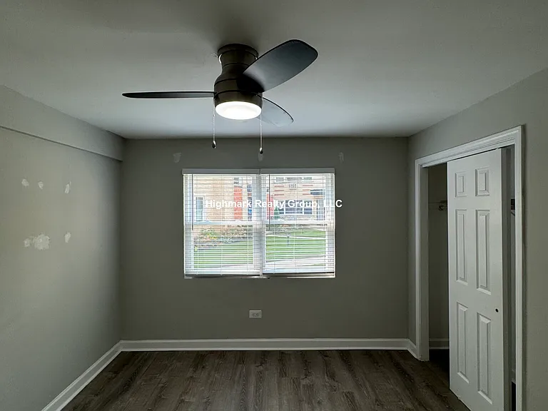 1323 W Sherwin Ave #1OB — Photo 8