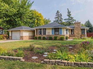 4712 Quail Ave N, Crystal, MN 55429