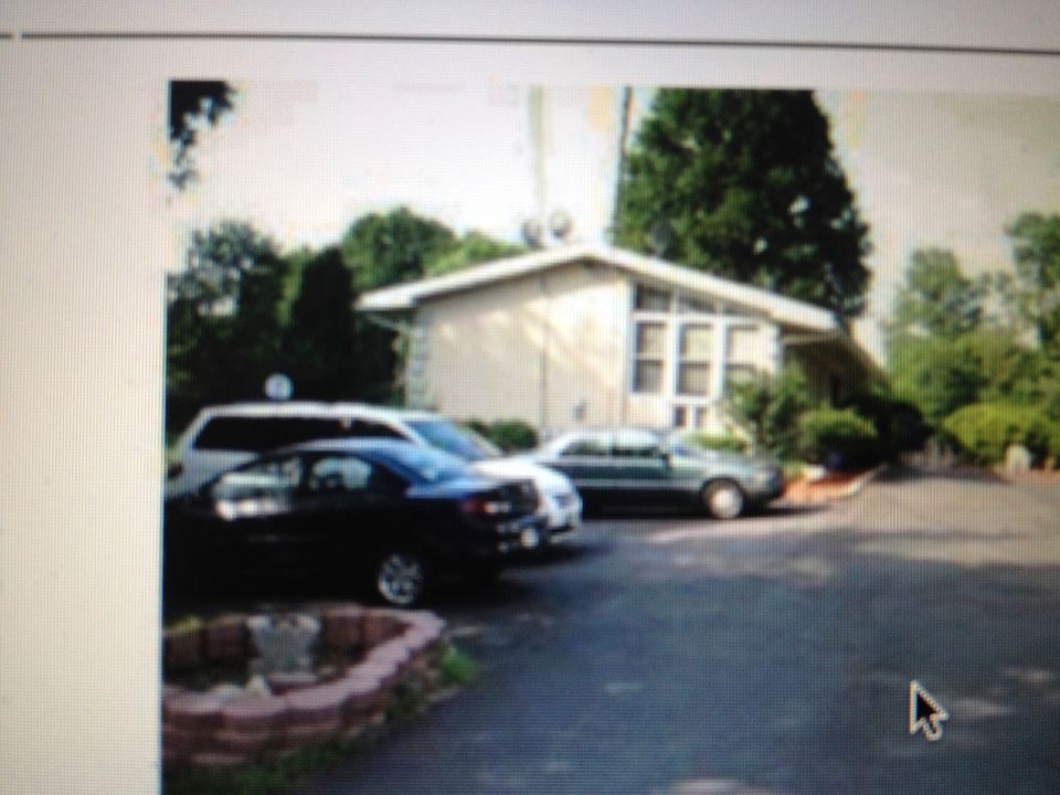2nd image of 4091 Ravensworth Rd