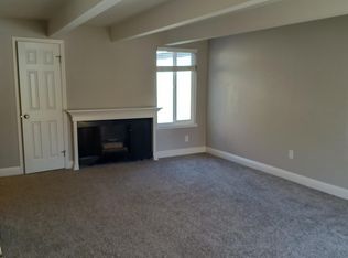 2306 G St APT 32, Sacramento, CA 95816