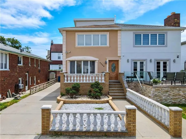 4529 Beach 45th St, Brooklyn, NY 11224