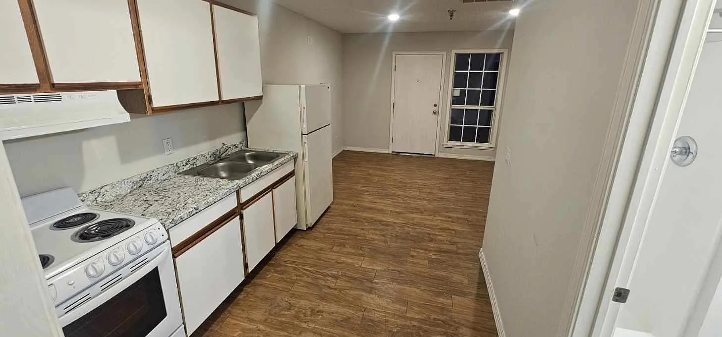 13162 MO-13 - 115/116 — Photo 1
