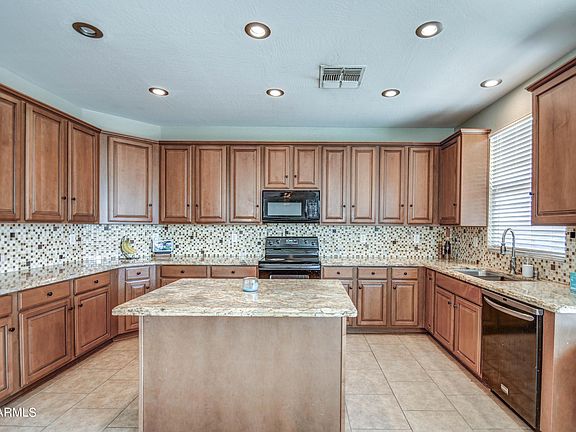 5th image of 7229 W Donner Dr