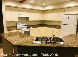 1116 Sunset Point Rd APT 205, Clearwater, FL 33755