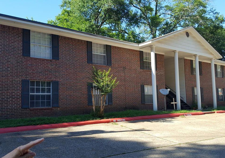 1st image of 2521 Pearl St APT 402