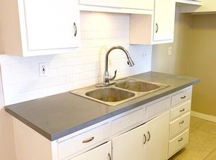 822 W Washington Ave, Santa Ana, CA 92706