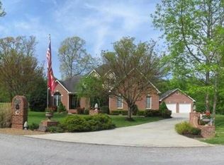 672 Mortons Lake Rd, Manchester, TN 37355