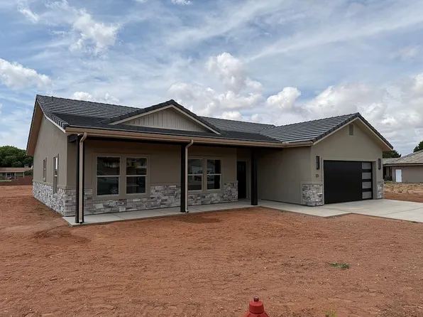 23 W Sedona Valley Rd, Kanab, UT 84741