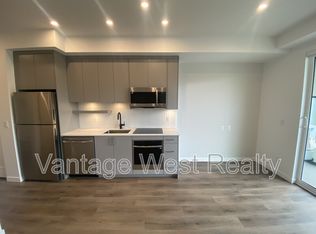 1274 Devonshire Ave #310, Kelowna, BC V1Y 0M7