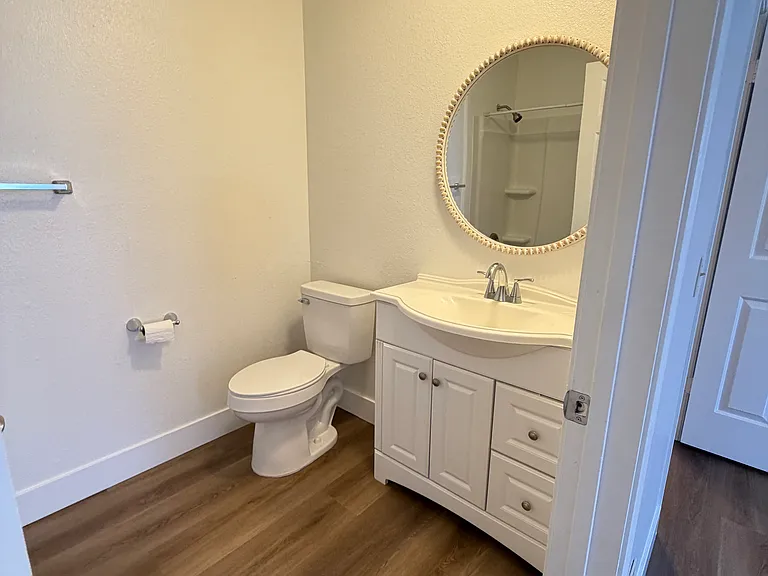 5576 W Rochelle Ave #28A — Photo 9