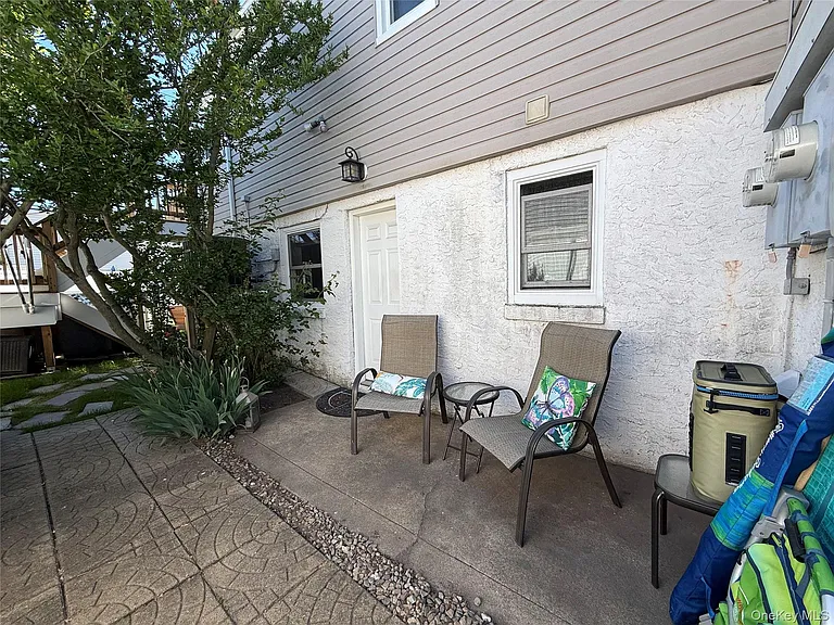 560 W Chester St #LOWER — Photo 13