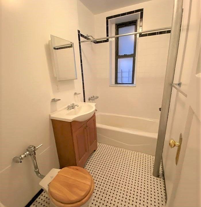1st image of 26-80 30th St #2RF