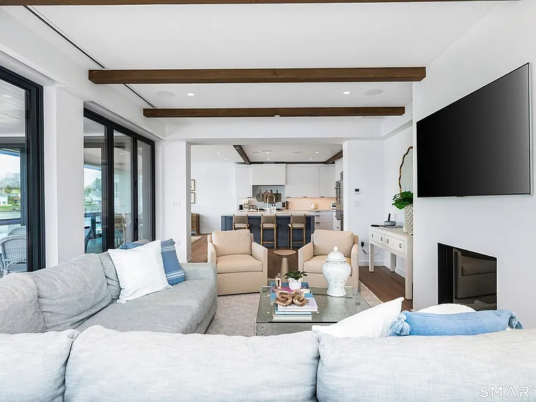 111 Rowayton Ave #201 — Photo 7