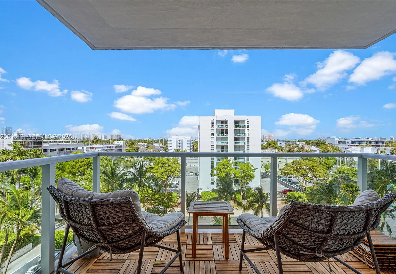 Mirador 1000 Condo — Photo 3