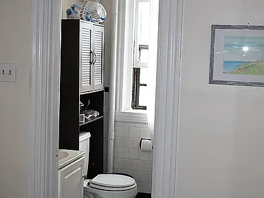 72 Strathmore Rd #11B — Photo 5