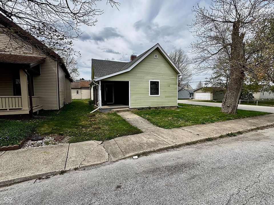 1st image of 213 Maple St
