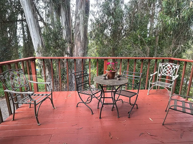 16 Aqua View Dr #A — Photo 9