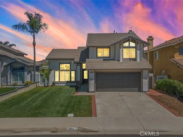 13194 Spur Branch Cir, Corona, CA 92883