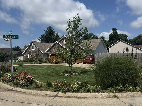 4226 Mayflower Dr, Lafayette, IN 47909
