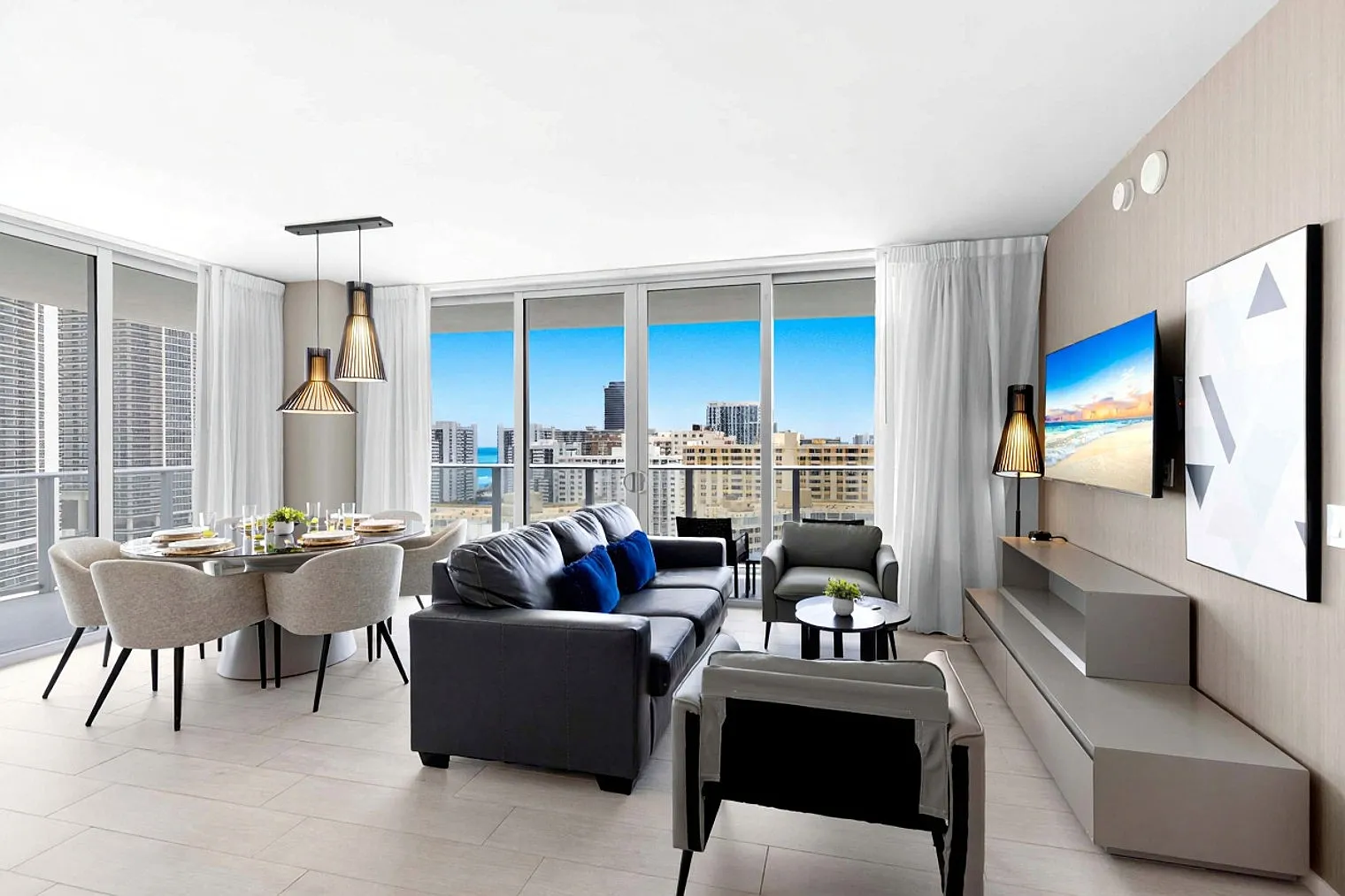 2 bed, 2.0 bath, 1097 sqft, $5,271 — Photo 4
