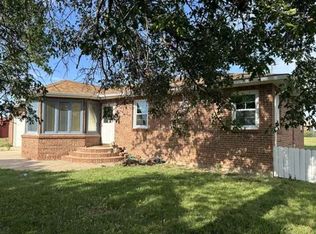 14 N Carlo St, Hutchinson, KS 67501