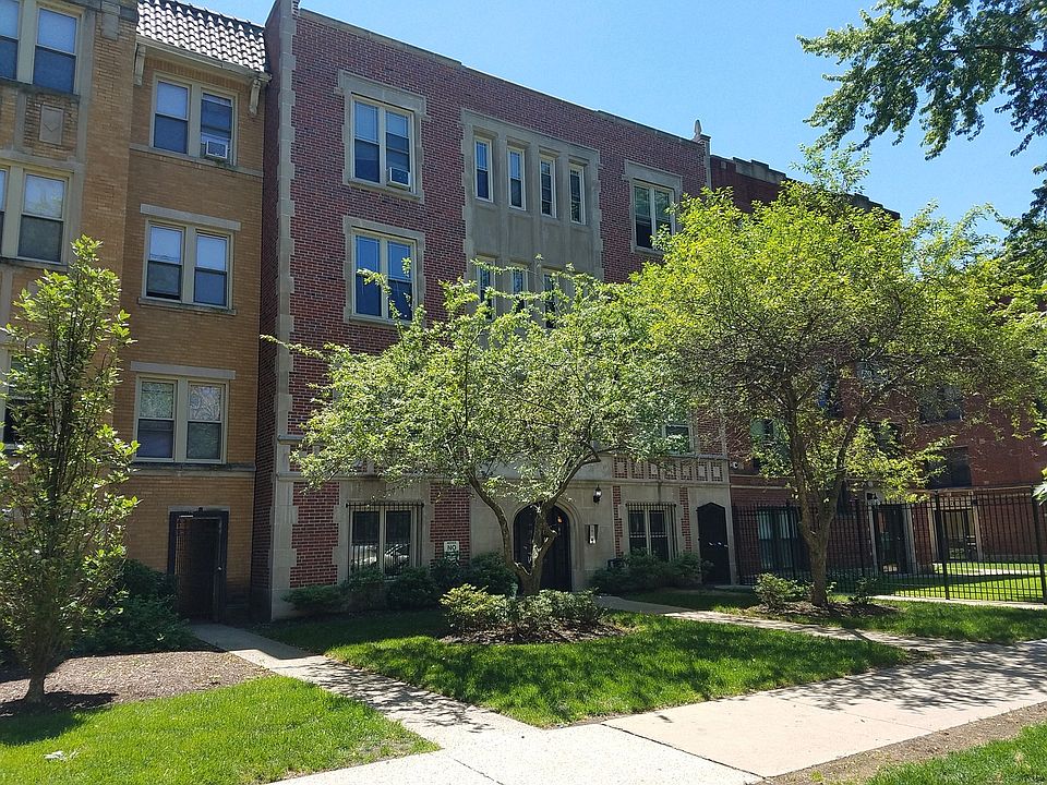 1st image of 1369 W Greenleaf Ave APT 109