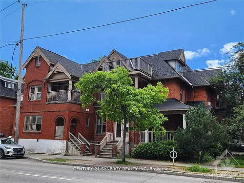 450 Maclaren St #2 Photo 1