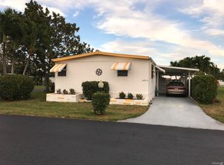 6910 NW 45th Ave, Coconut Creek, FL 33073