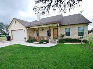 251 Brown Saddle Cir, Bandera, TX 78003