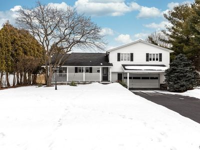 5166 Hilltop Rd, Syracuse, NY, 13215