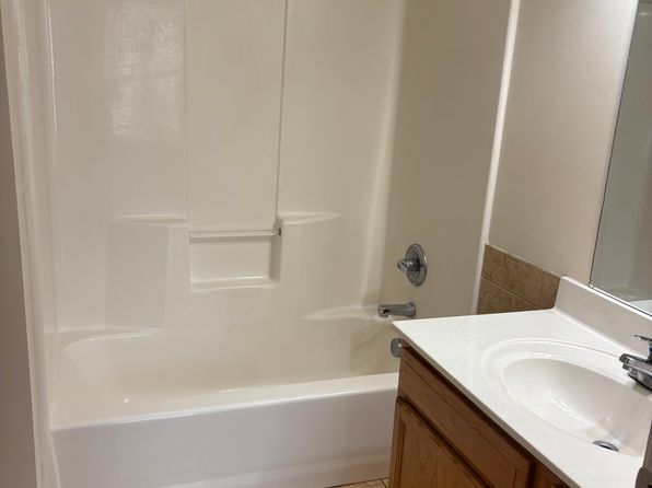 1453 Park St #A, Bowling Green, KY 42101 – 2-bedroom rental in Bowling Green