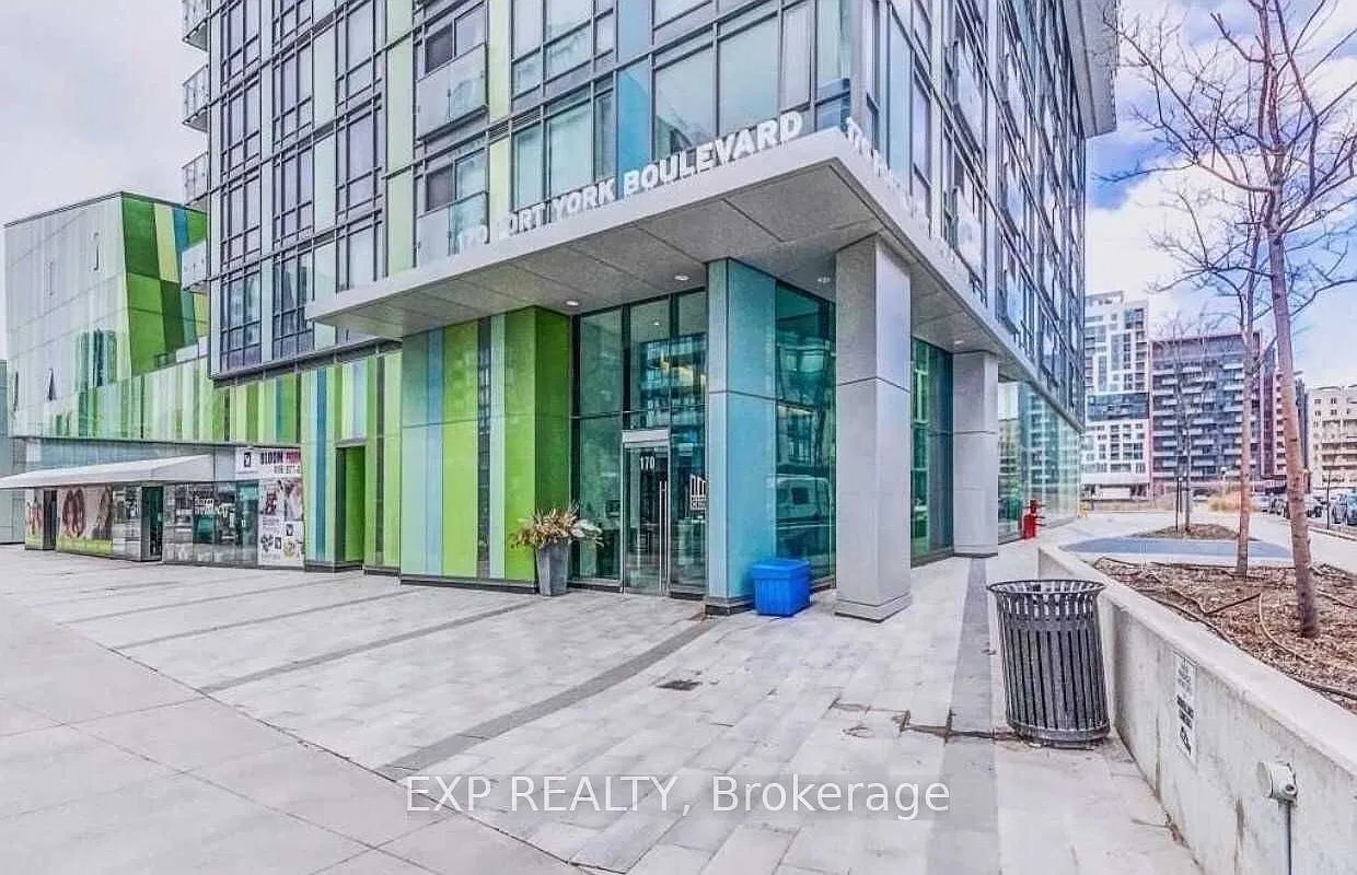 2 bed, $2,550 — Photo 1