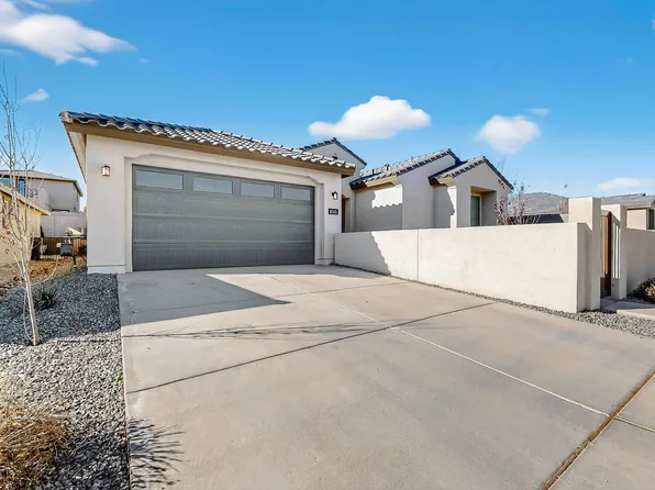 8345 Salinger Way NW, Albuquerque, NM 87120
