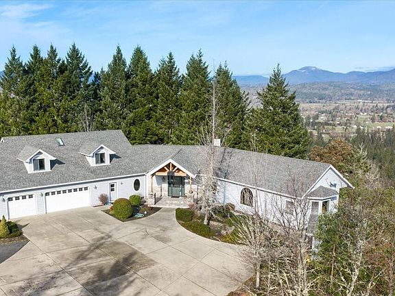 2nd image of 3601 Campus View Dr