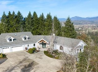 3601 Campus View Dr, Grants Pass, OR 97527