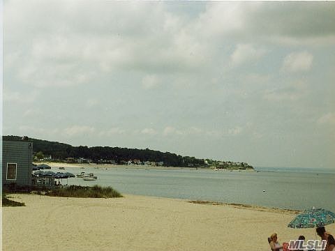 Beach!