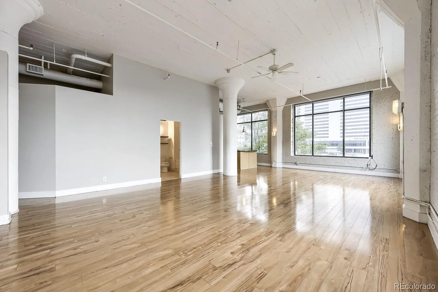 1 bed, 1.0 bath, 1091 sqft, $2,250 — Photo 4