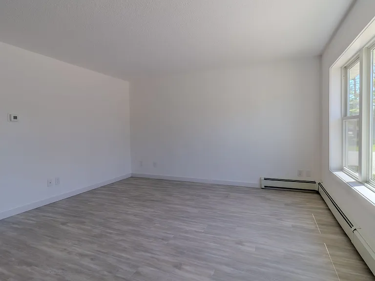 Ingalls Avenue Apartments — Photo 10