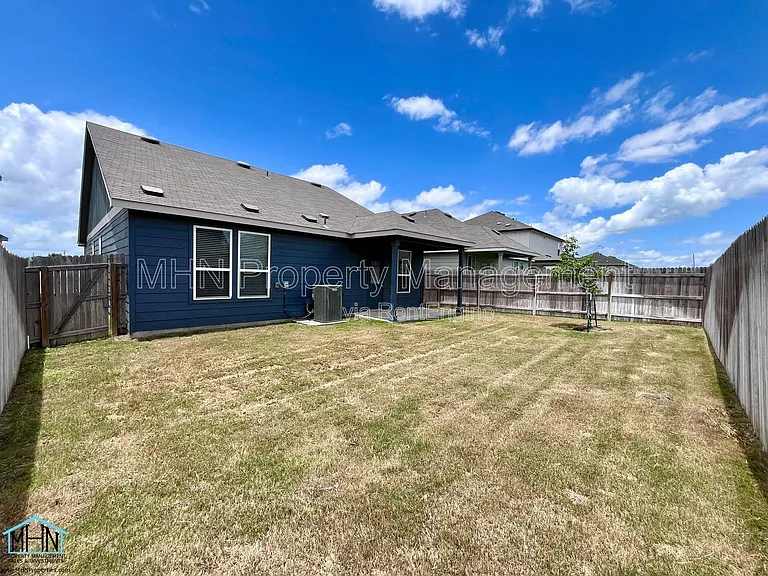 4105 Paddock Trl — Photo 30