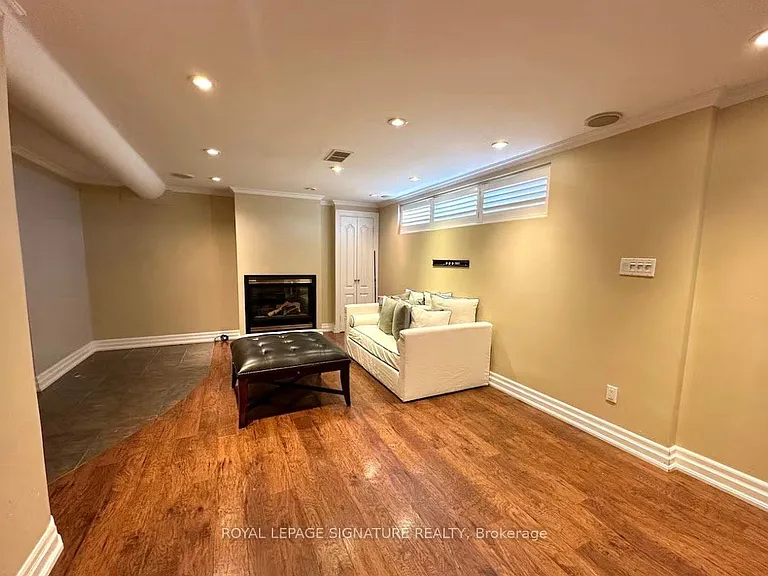 1353 Sheldon Ave — Photo 15