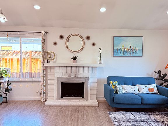 4th image of 263 Sposito Cir