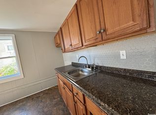 58 Anson St, Derby, CT 06418